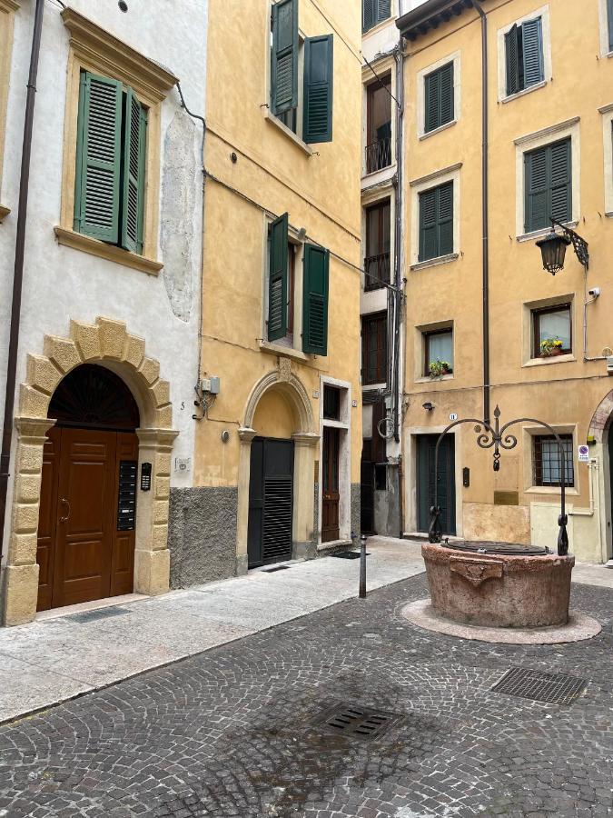 Magnolia Home - Piazza Delle Erbe فيرونا المظهر الخارجي الصورة