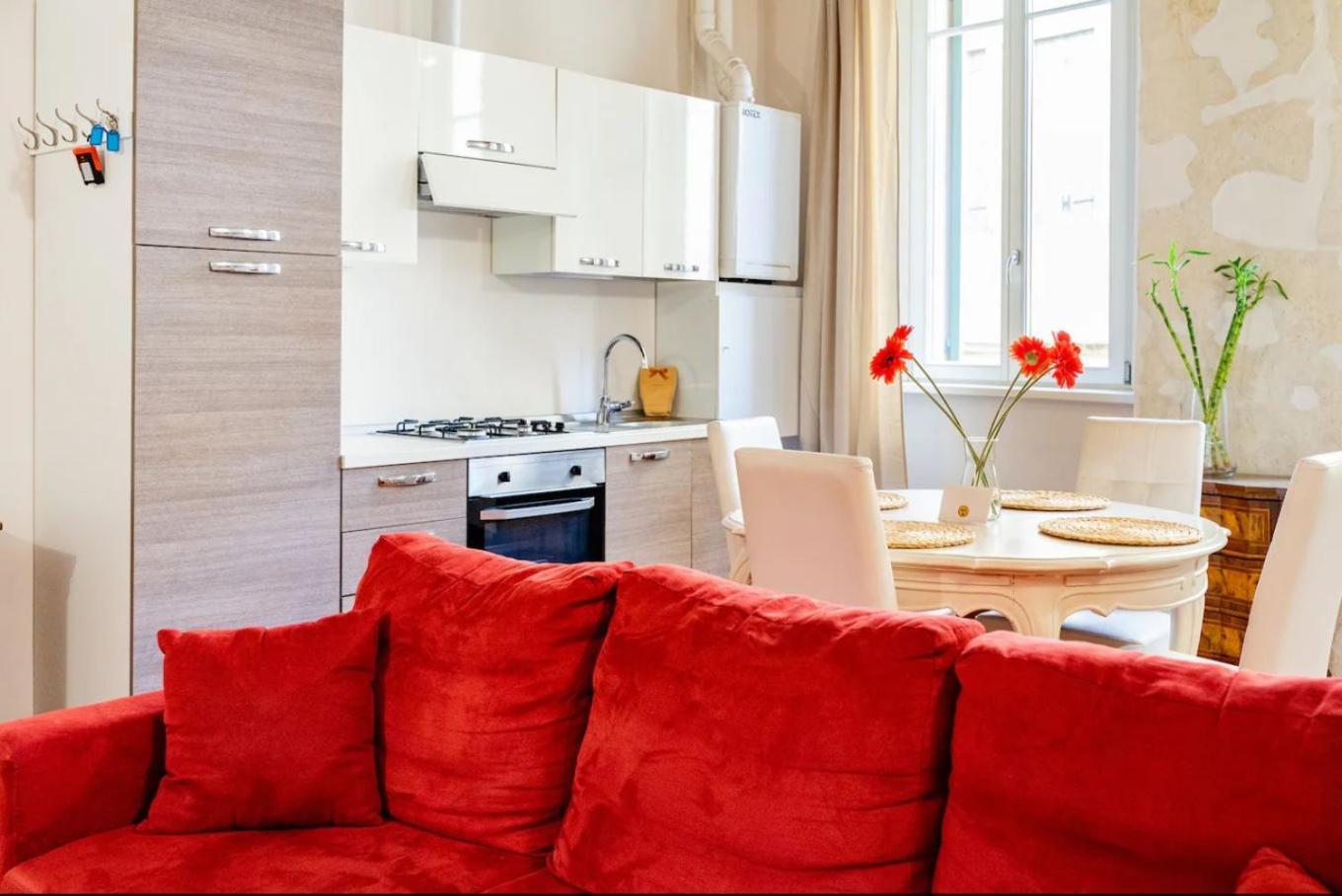 Magnolia Home - Piazza Delle Erbe فيرونا المظهر الخارجي الصورة