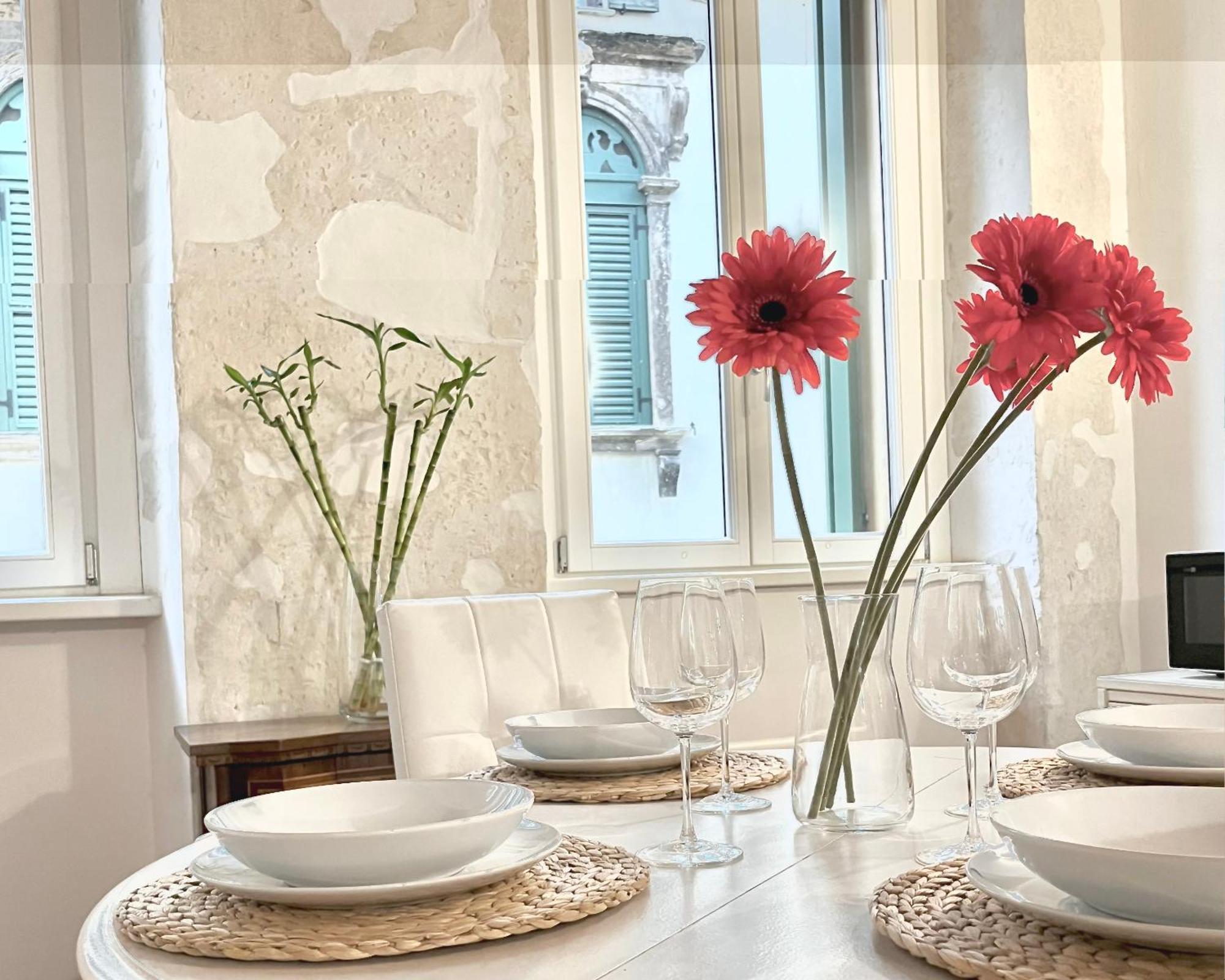 Magnolia Home - Piazza Delle Erbe فيرونا المظهر الخارجي الصورة